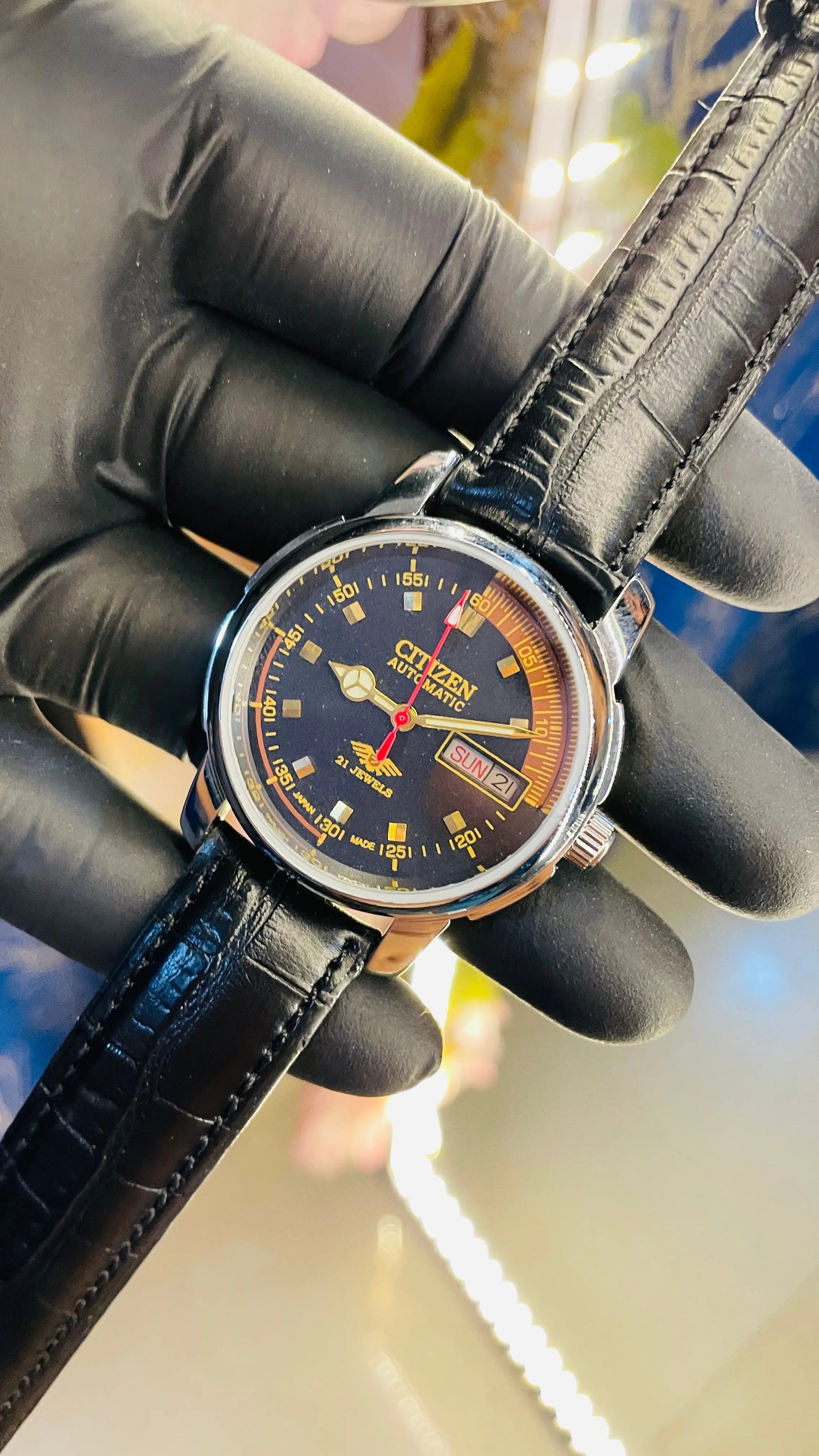 Citizen Automatic Vintage Watch – 8200 Movement | Refurbished Japan-Made Classic National Watches