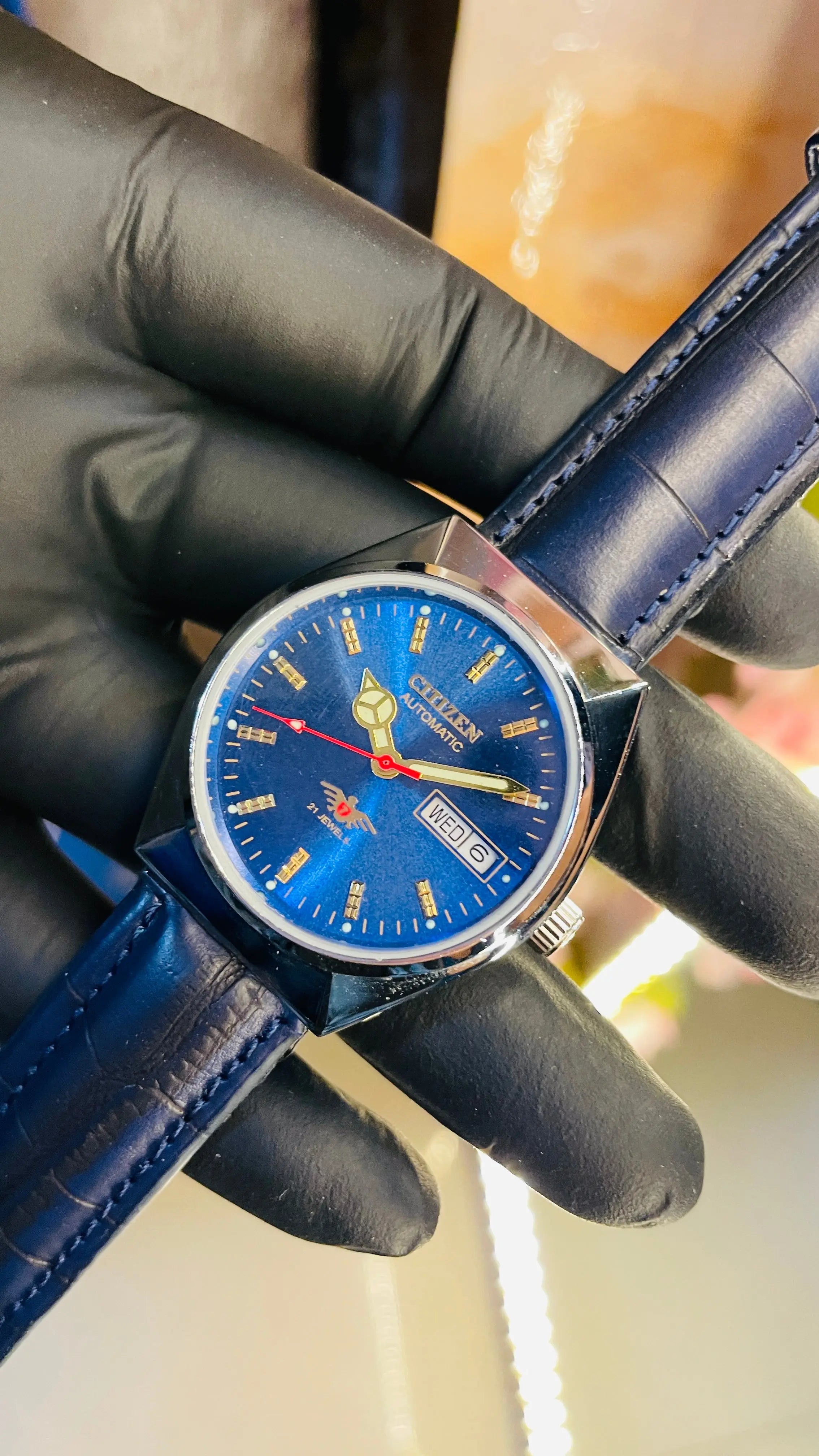Citizen Automatic Vintage Watch – 8200 Movement | Refurbished Japan-Made Classic National Watches