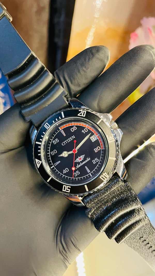 Citizen 8200 Sports Automatic Watch – Vintage Refurbished | Japan-Made Men’s Classic