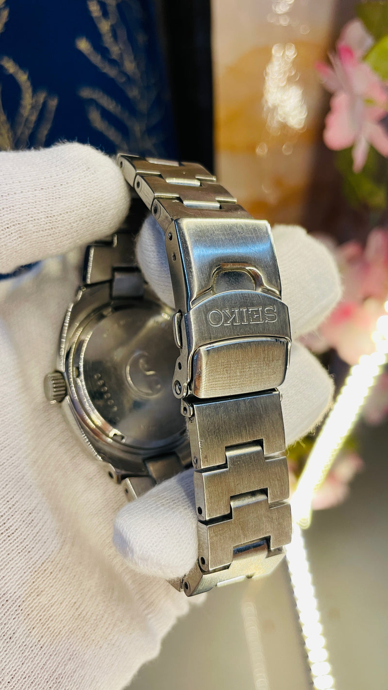 Vintage Seiko Kinetic Auto Relay 100M  automatic mens watch 5j22-OB39