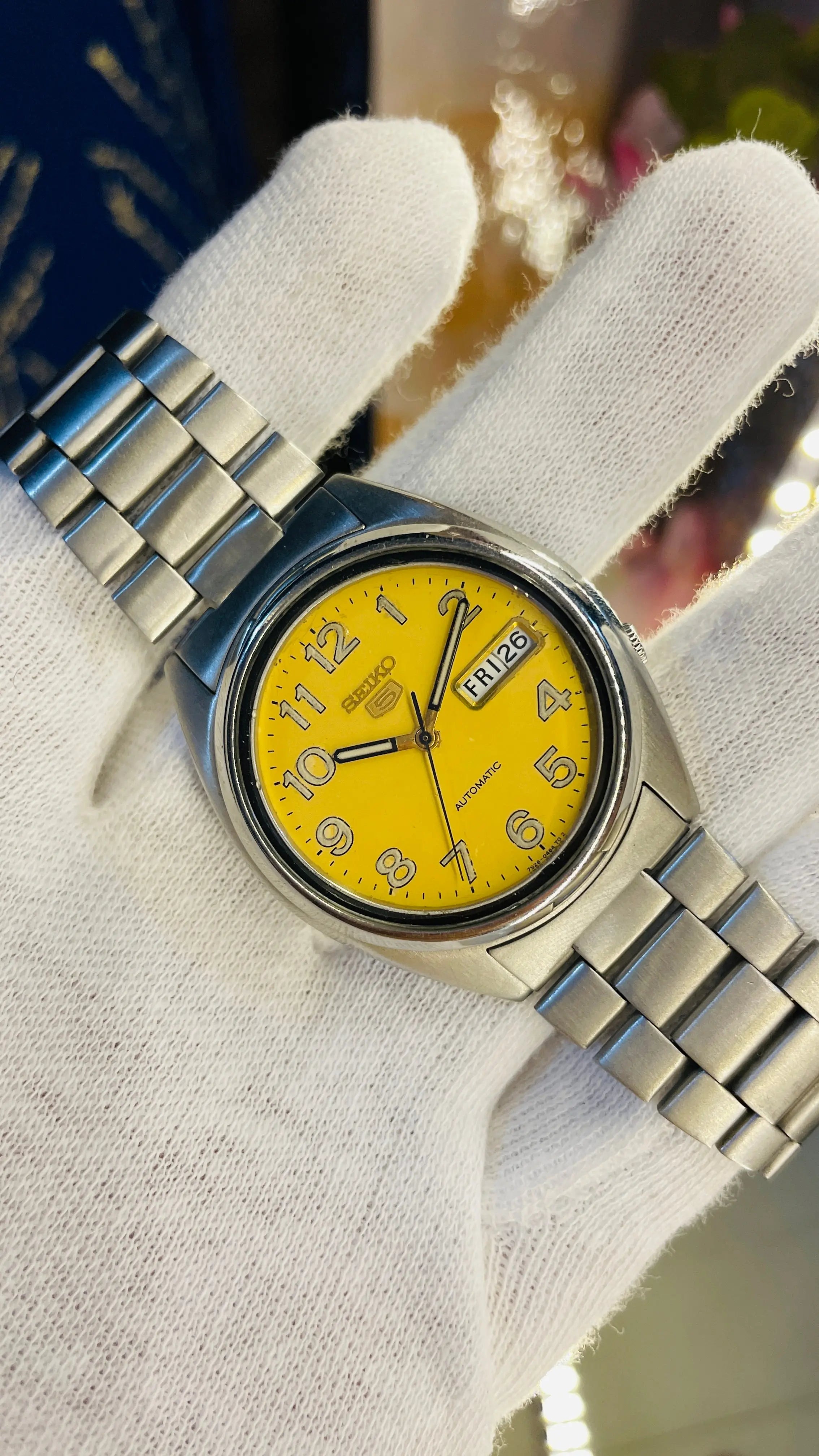 Super Rare) 1983 Seiko 5 Automatic 7S26 Vintage Watch (Pre Owned