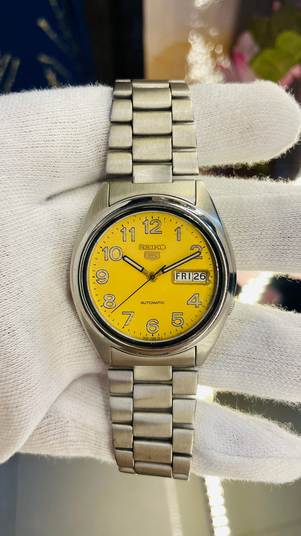 (Super Rare) 1983 Seiko 5 Automatic 7S26 Vintage Watch (Pre Owned