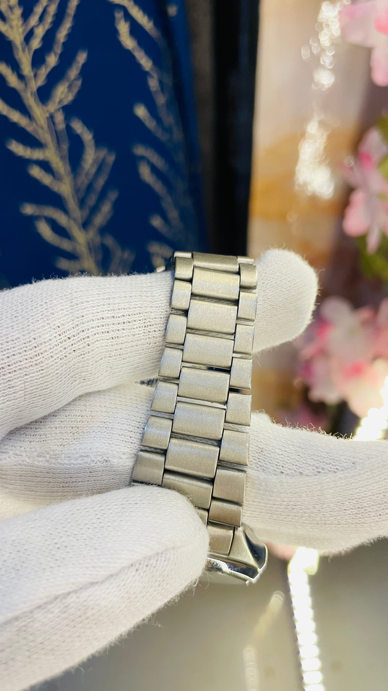 (Super Rare) 1983 Seiko 5 Automatic 7S26 Vintage Watch (Pre Owned