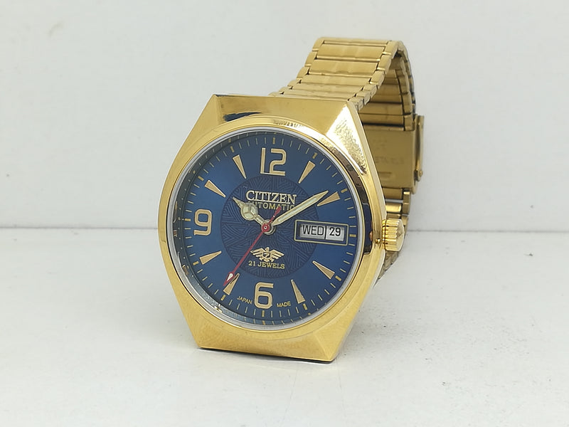 Citizen Automatic 8200 Movement stainless steel Japan Made 21 Jewels Men s Wrist Watch