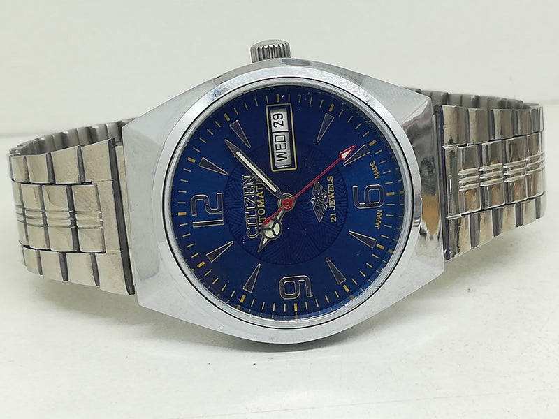 Citizen Automatic 8200 Movement stainless steel Japan Made 21 Jewels Men s Wrist Watch