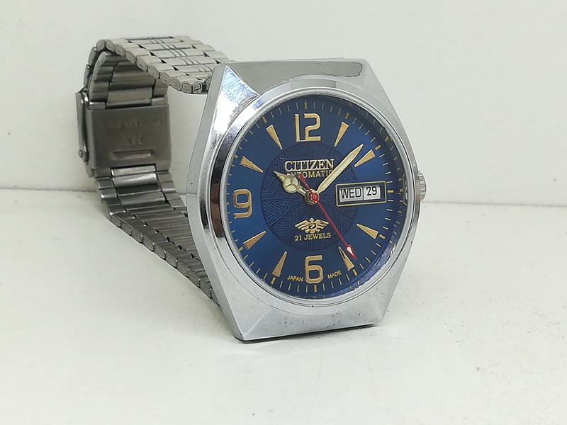 Citizen Automatic 8200 Movement stainless steel Japan Made 21 Jewels Men s Wrist Watch