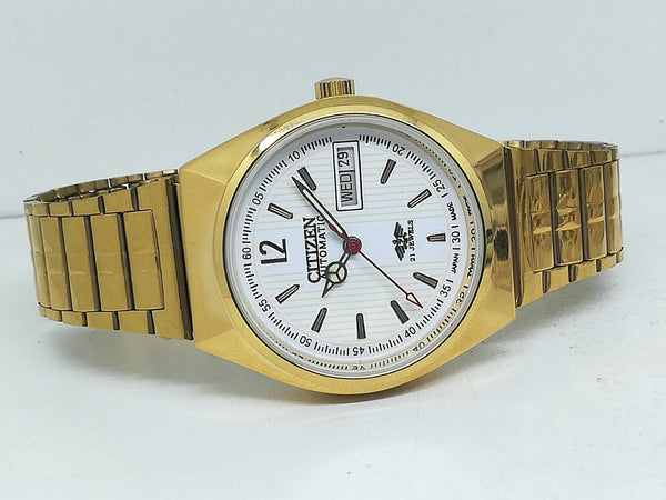Citizen Automatic 8200 Movement stainless steel Japan Made 21 Jewels Men s Wrist Watch