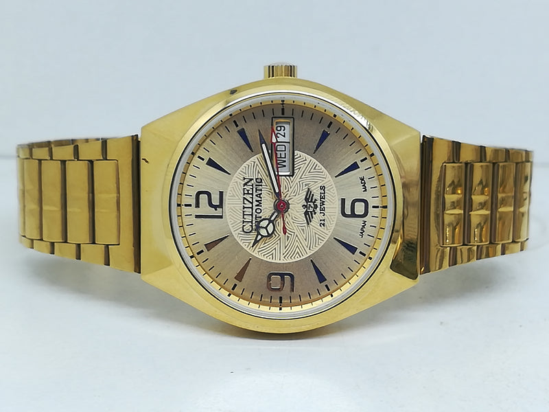 Citizen Automatic 8200 Movement stainless steel Japan Made 21 Jewels Men s Wrist Watch