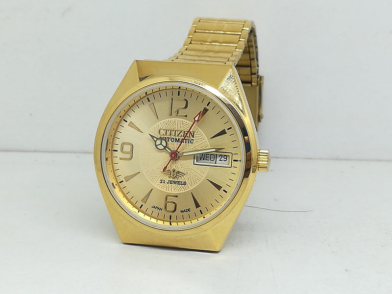 Citizen Automatic 8200 Movement stainless steel Japan Made 21 Jewels Men s Wrist Watch