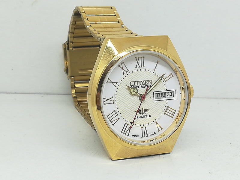 Citizen Automatic 8200 Movement stainless steel Japan Made 21 Jewels Men s Wrist Watch