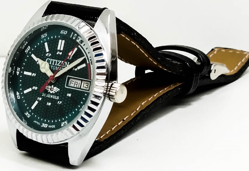 Citizen Automatic 8200 Movement stainless steel Japan Made 21 Jewels Men s Wrist Watch