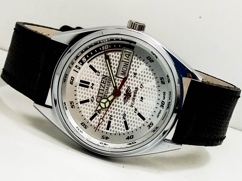 Citizen Automatic 8200 Movement stainless steel Japan Made 21 Jewels Men s Wrist Watch