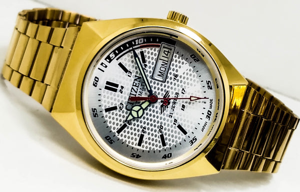 Citizen Automatic 8200 Movement stainless steel Japan Made 21 Jewels Men s Wrist Watch ₹ 3,008.21