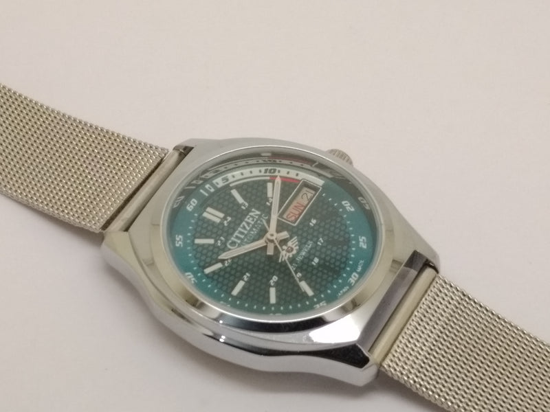 Citizen Automatic 8200 Movement stainless steel Japan Made 21 Jewels Men s Wrist Watch
