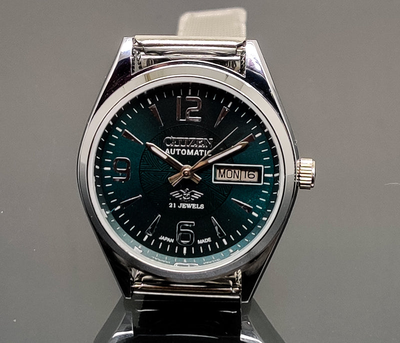 Citizen Automatic 8200 Movement stainless steel Japan Made 21 Jewels Men s Wrist Watch