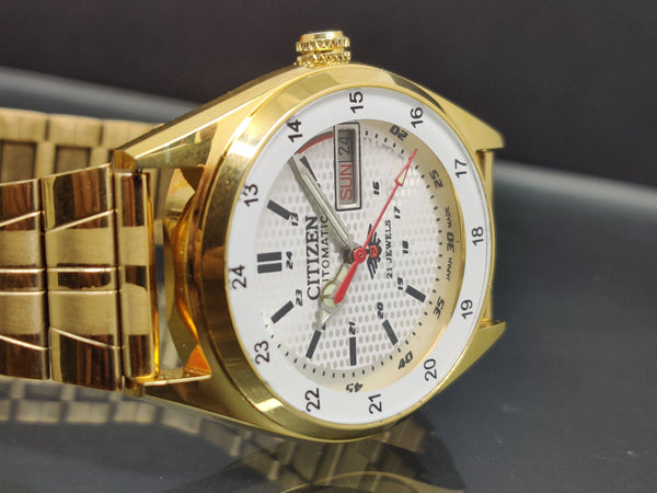 Citizen Automatic 8200 Movement stainless steel Japan Made 21 Jewels Men s Wrist Watch ₹ 3,008.21