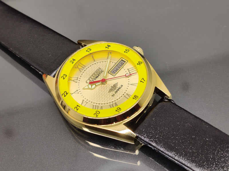 Citizen Automatic 8200 Movement stainless steel Japan Made 21 Jewels Men s Wrist Watch