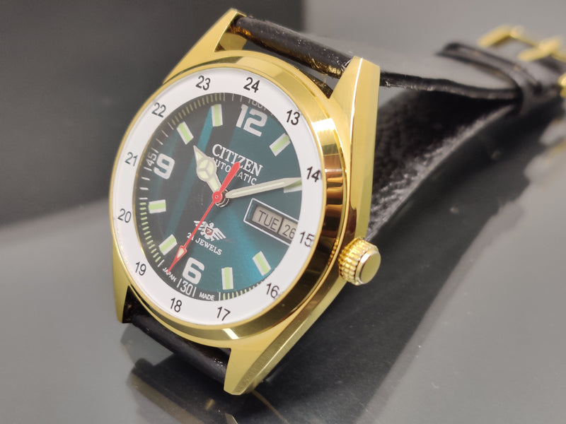 Citizen Automatic 8200 Movement stainless steel Japan Made 21 Jewels Men s Wrist Watch