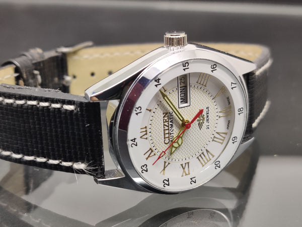 Citizen Automatic 8200 Movement stainless steel Japan Made 21 Jewels Men s Wrist Watch