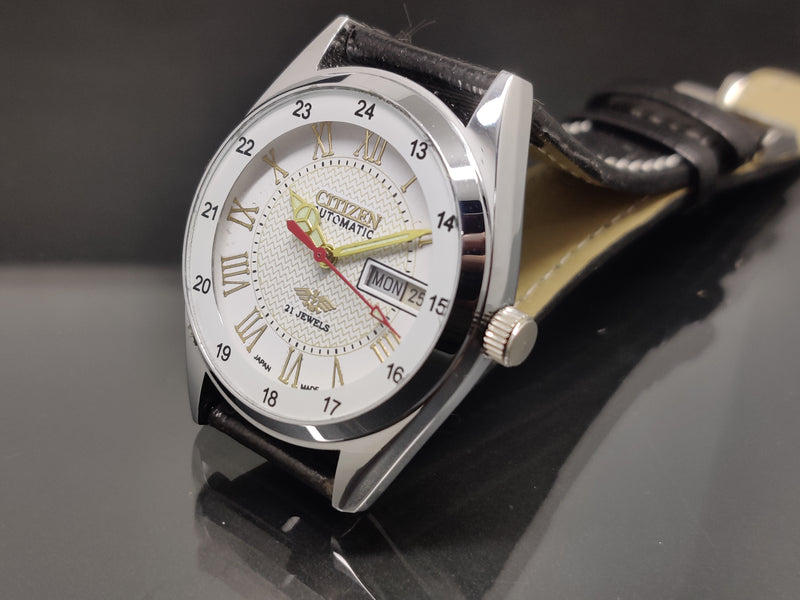 Citizen Automatic 8200 Movement stainless steel Japan Made 21 Jewels Men s Wrist Watch