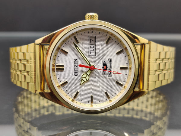Citizen Automatic 8200 Movement stainless steel Japan Made 21 Jewels Men s Wrist Watch