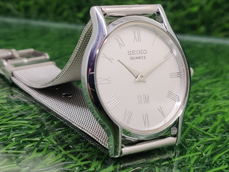 Seiko 5 Black Dial quartz Watch