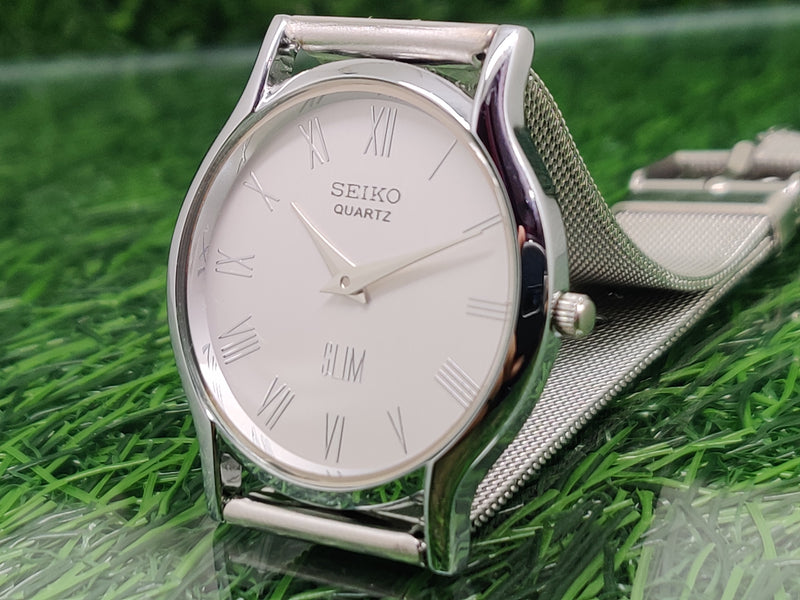 Seiko 5 Black Dial quartz Watch
