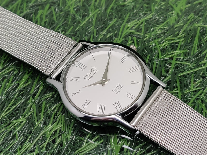 Seiko 5 Black Dial quartz Watch