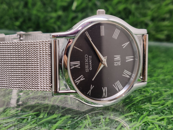 Seiko 5 Black Dial quartz Watch