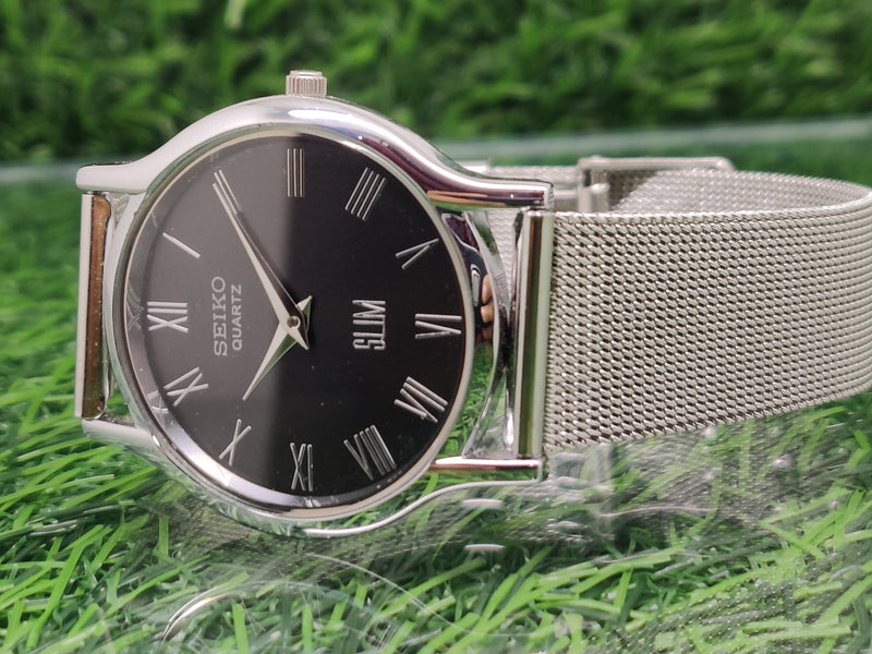 Seiko 5 Black Dial quartz Watch
