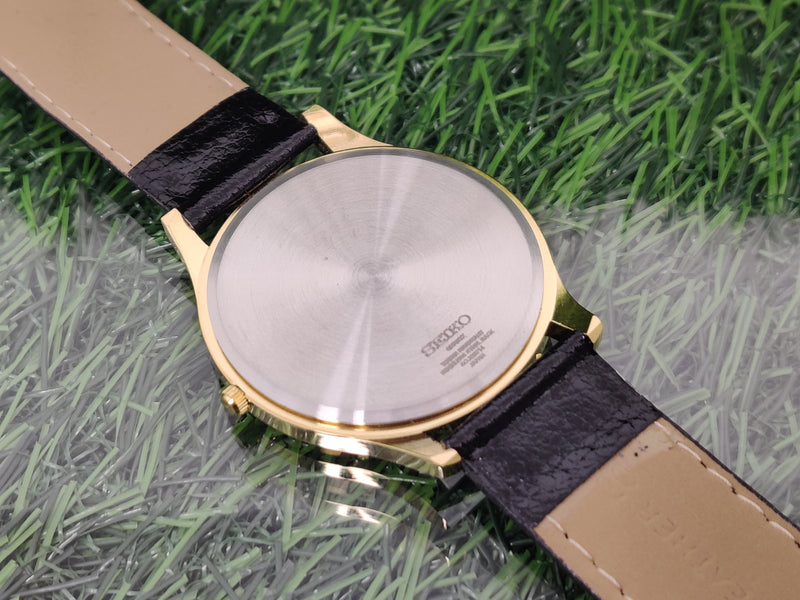 Seiko 5 Black Dial quartz Watch