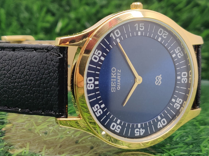 Seiko 5 Black Dial quartz Watch