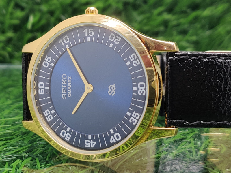 Seiko 5 Black Dial quartz Watch