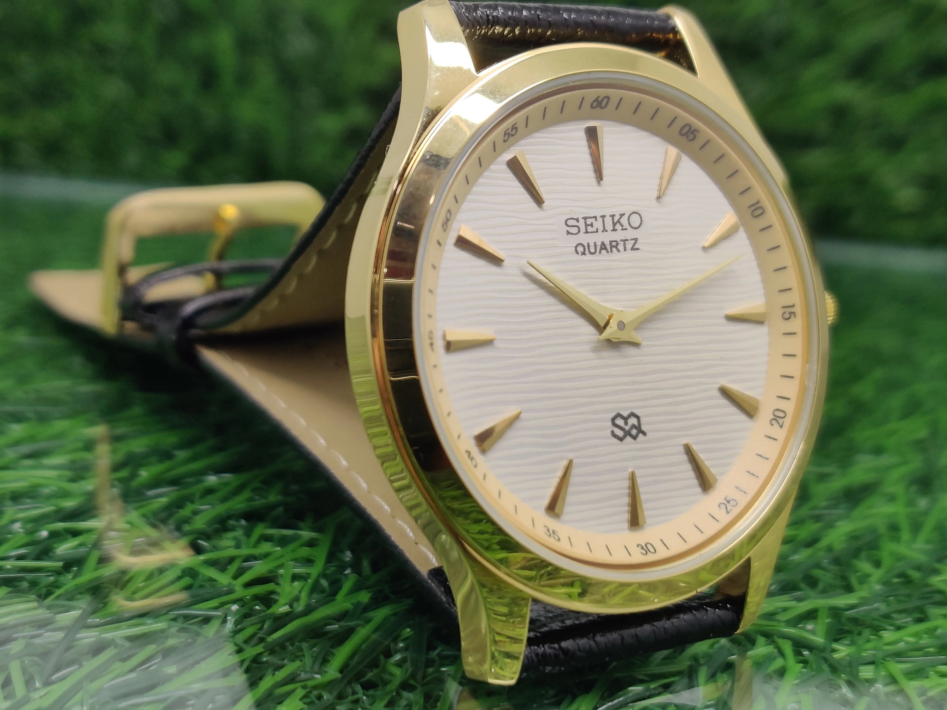 Seiko Silim Quartz Watch – Sleek, Durable & Stylish Timepiece for Men/Women - National Watches