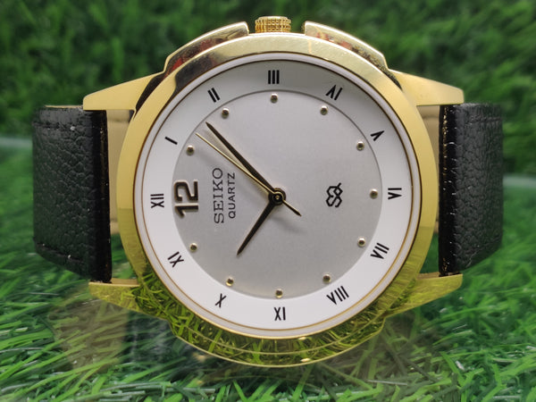Seiko 5 Black Dial quartz Watch