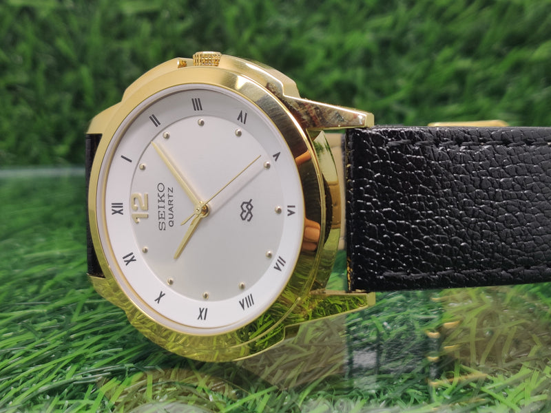 Seiko 5 Black Dial quartz Watch