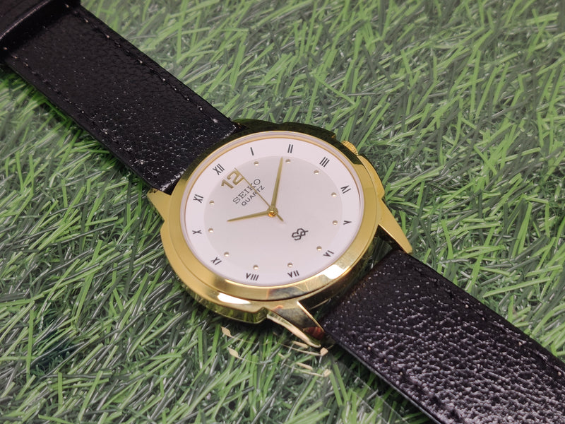 Seiko 5 Black Dial quartz Watch