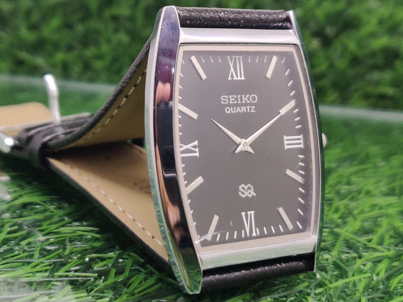 Seiko 5 Black Dial quartz Watch