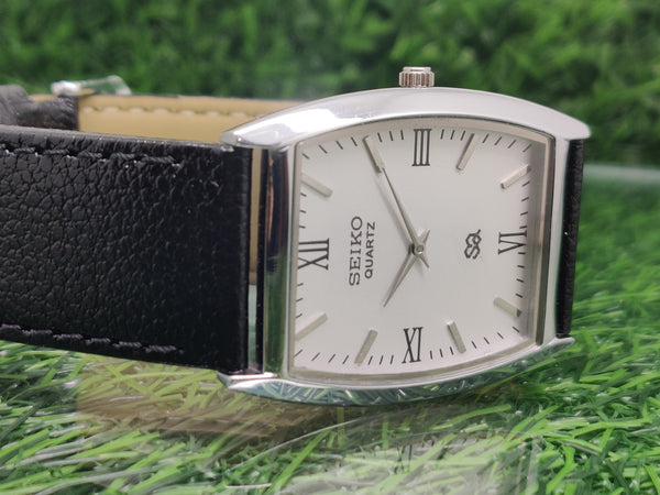 Seiko 5 Black Dial quartz Watch