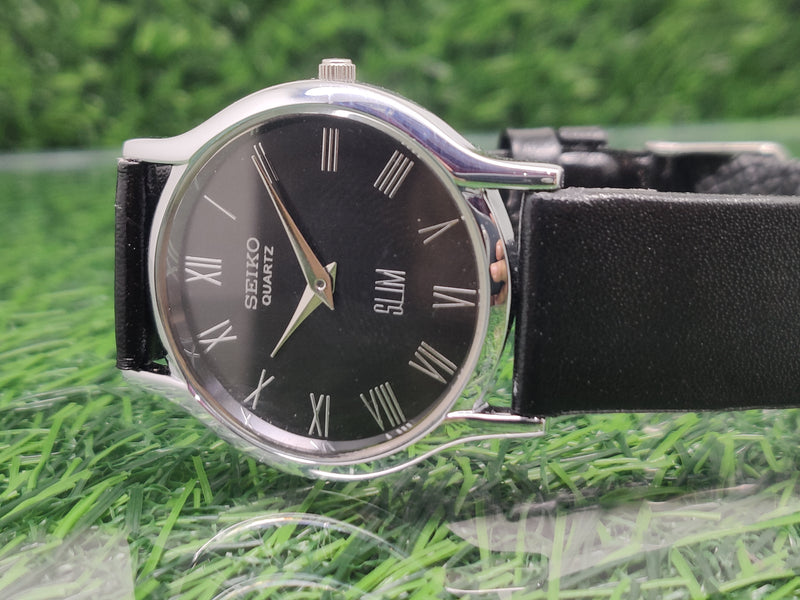 Seiko 5 Black Dial quartz Watch