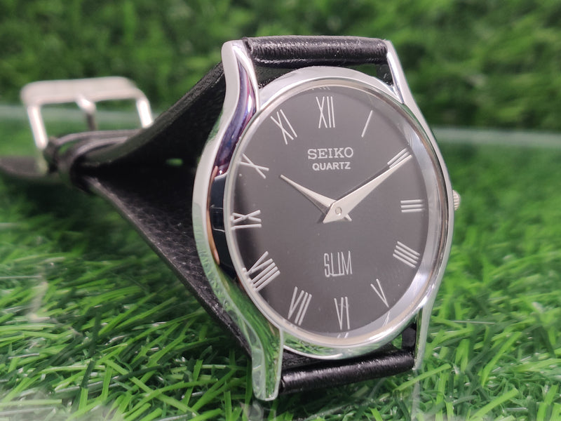 Seiko 5 Black Dial quartz Watch