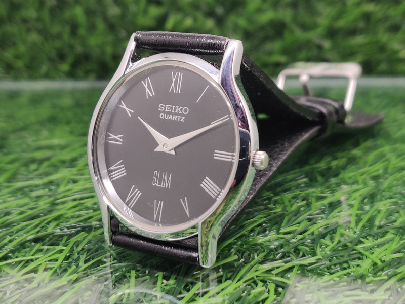 Seiko 5 Black Dial quartz Watch