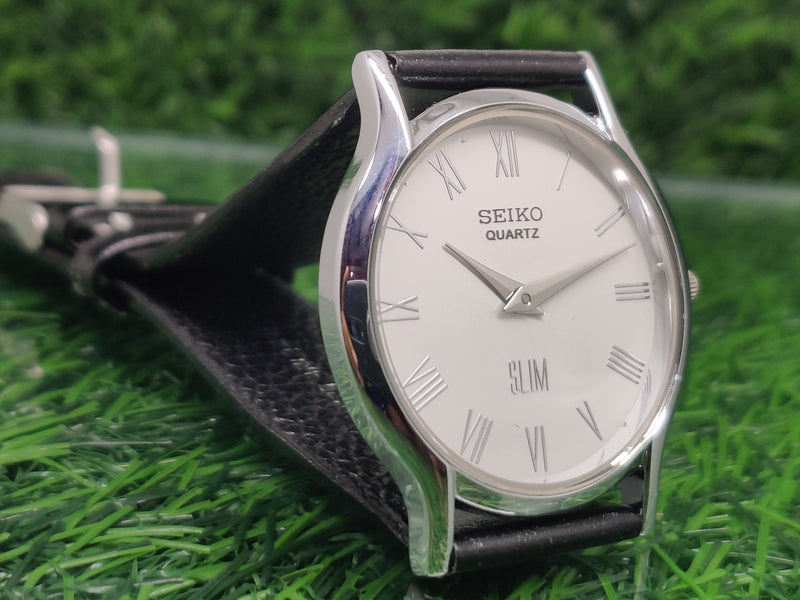 Seiko 5 Black Dial quartz Watch