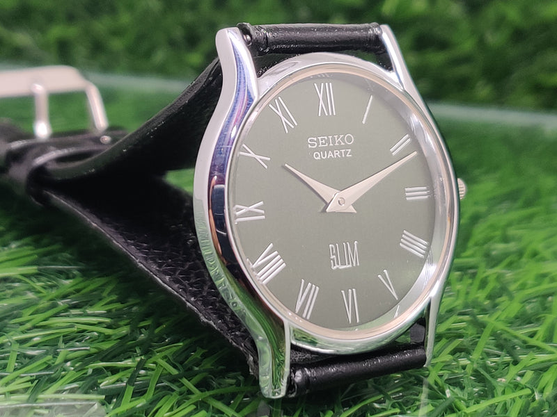 Seiko 5 Black Dial quartz Watch