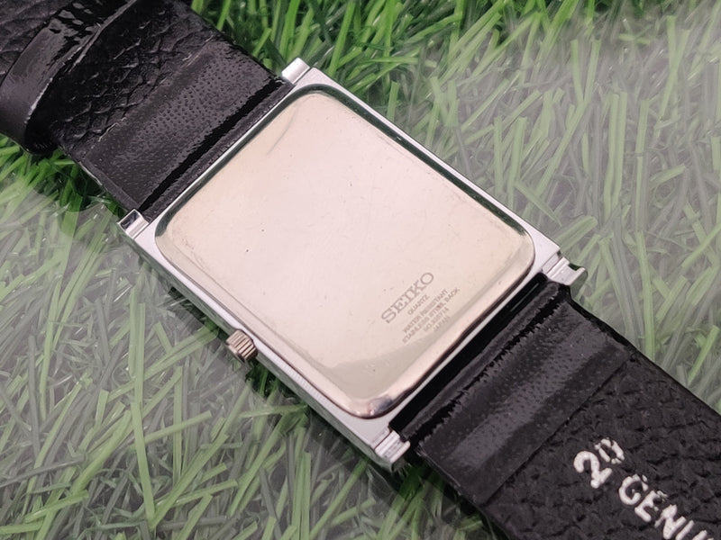 Seiko 5 Black Dial quartz Watch
