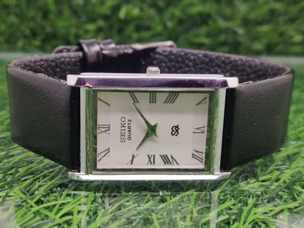 Seiko 5 Black Dial quartz Watch