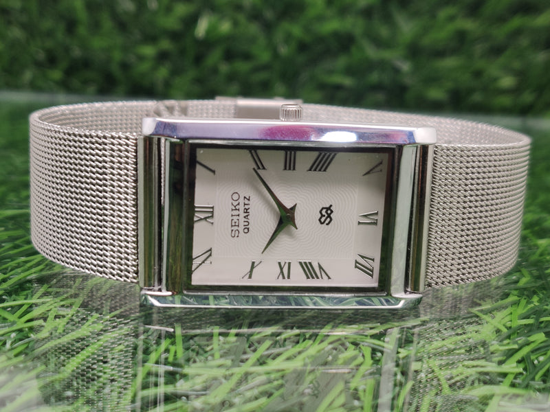 Seiko 5 Black Dial quartz Watch