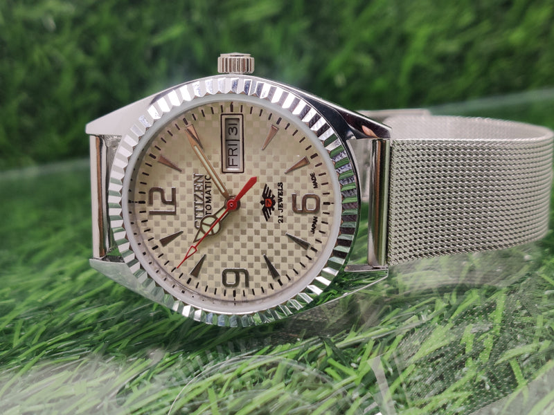 Citizen Automatic 8200 Movement stainless steel Japan Made 21 Jewels Men s Wrist Watch