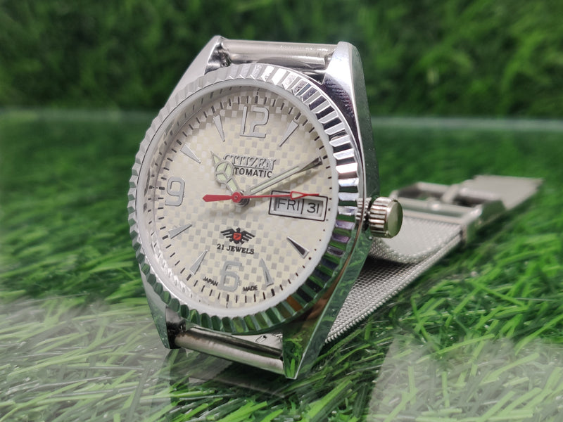 Citizen Automatic 8200 Movement stainless steel Japan Made 21 Jewels Men s Wrist Watch