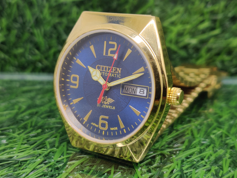 Citizen Automatic 8200 Movement stainless steel Japan Made 21 Jewels Men s Wrist Watch